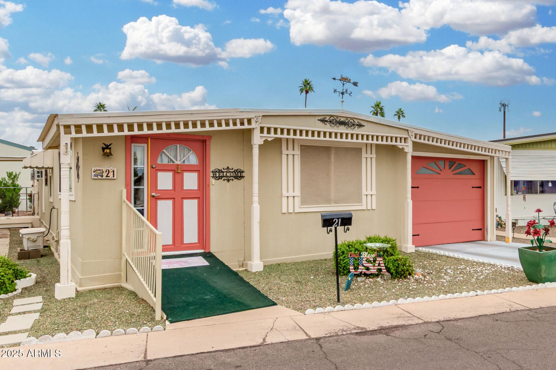 2601 E Allred Avenue 21