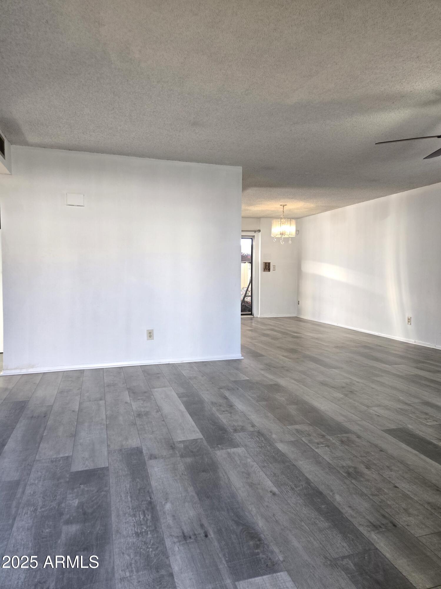 4711 W NORTHERN Avenue