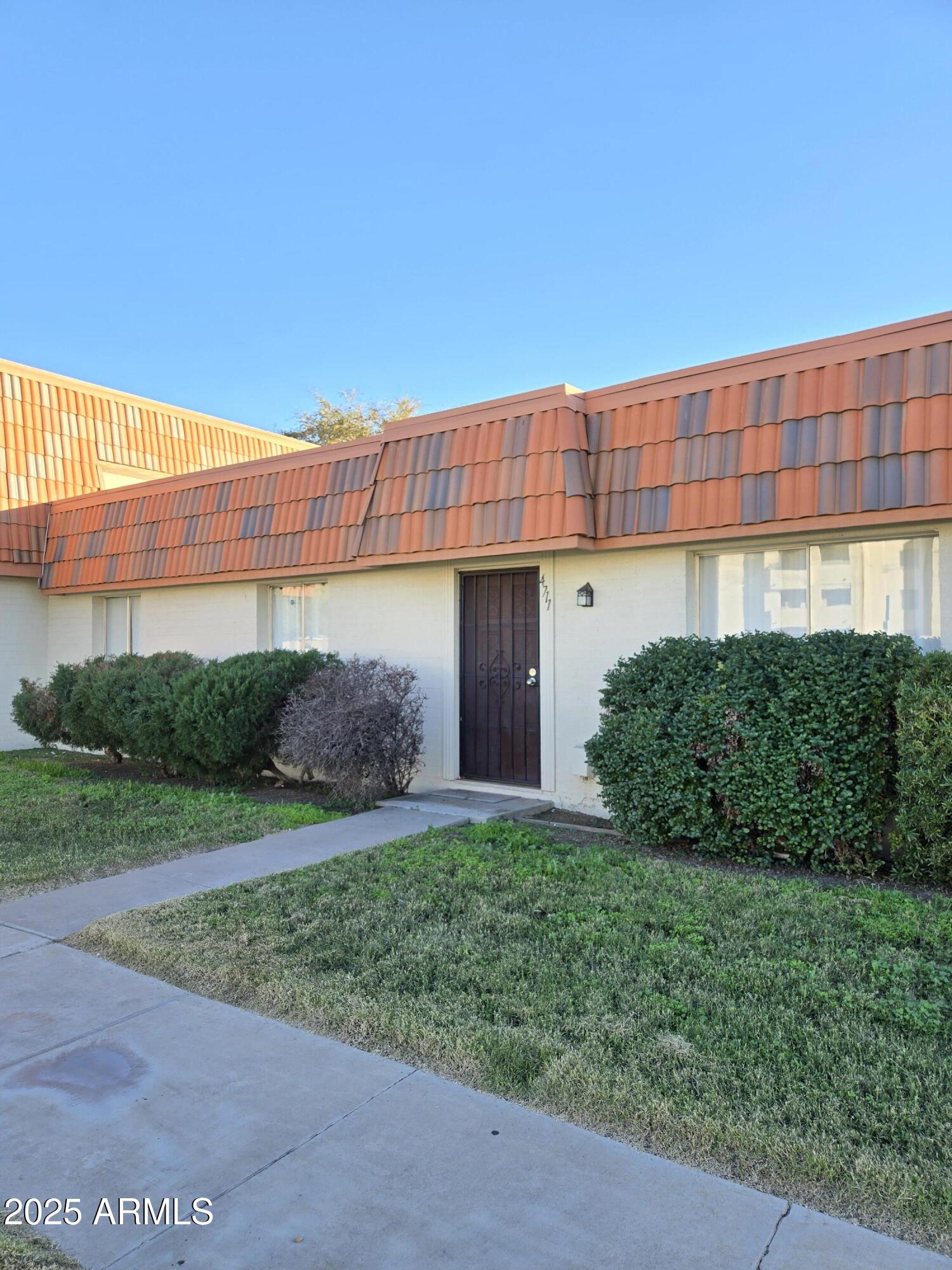 4711 W NORTHERN Avenue