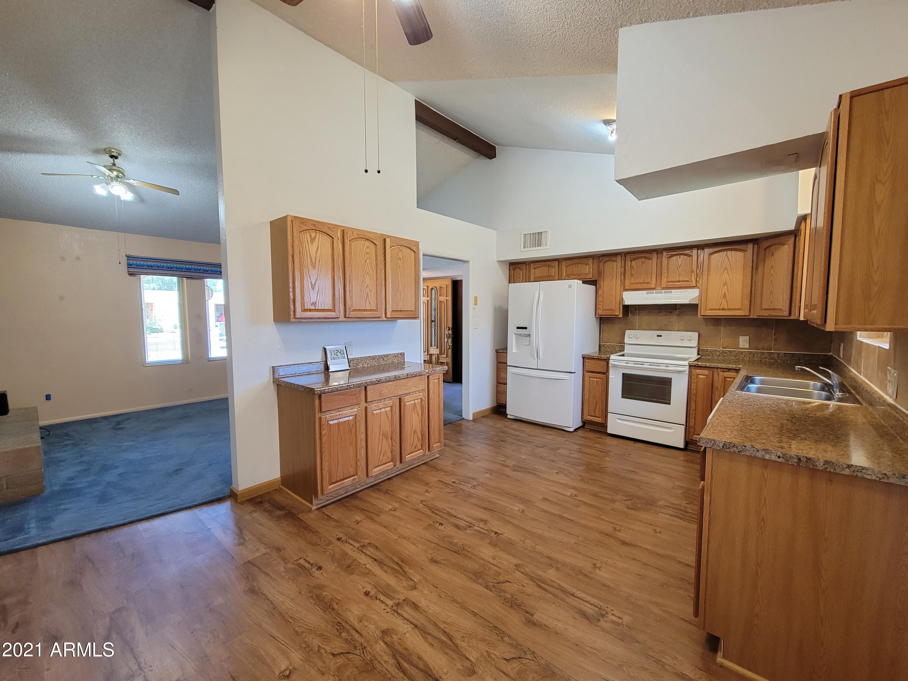 THE MEADOWS - Residential