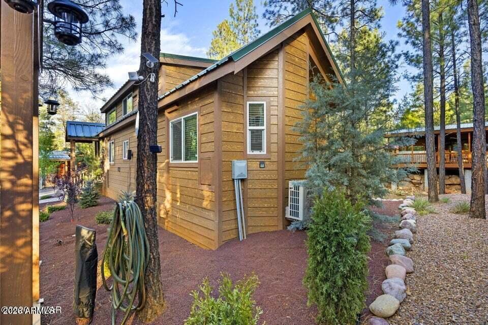 MOUNTAIN LODGES UNIT 3 - Residential