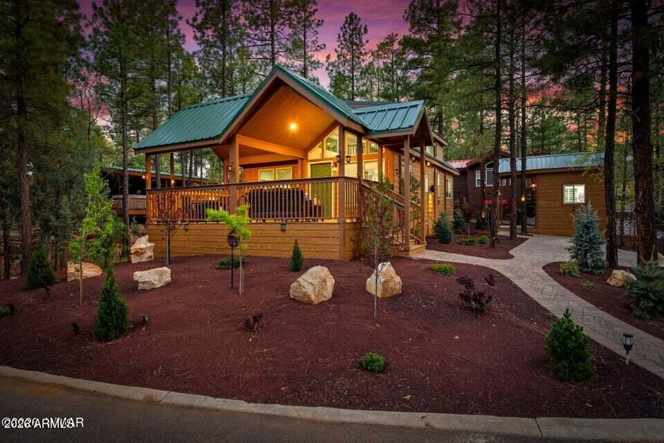 MOUNTAIN LODGES UNIT 3 - Residential
