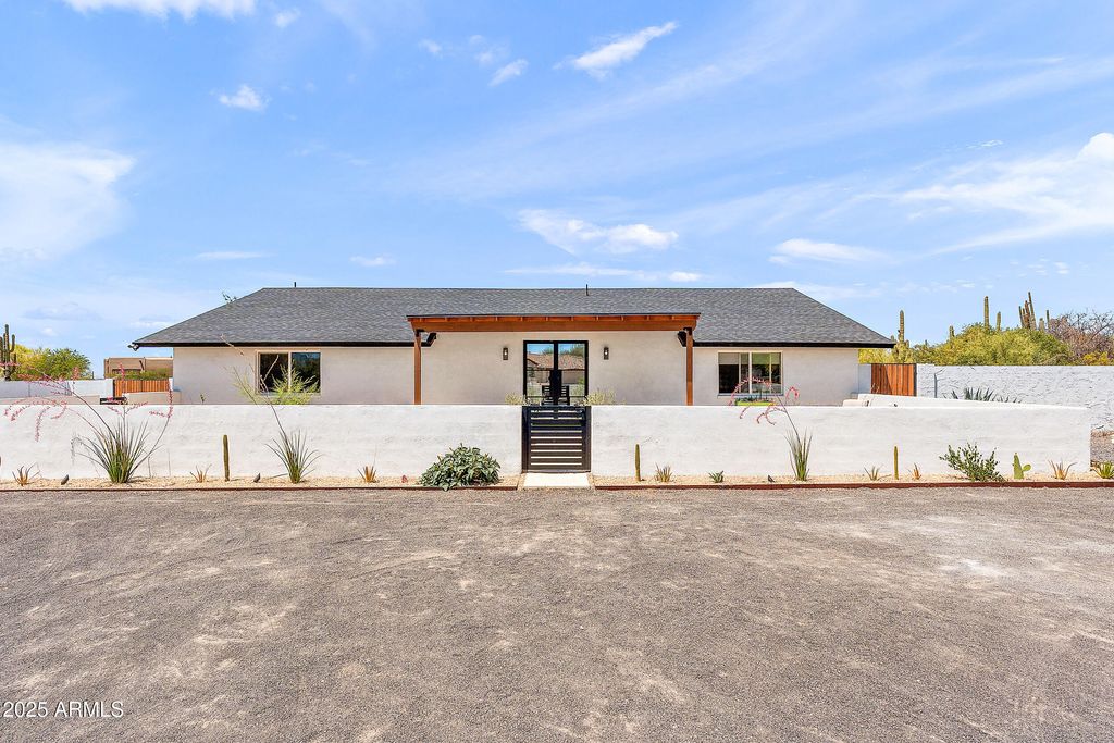 Photo of 26626 N 70th Place, Scottsdale, AZ 85266 (MLS # 6866580)