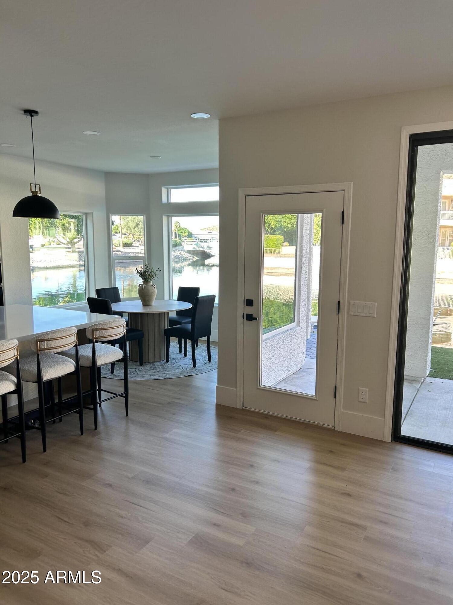 5286 W LONE CACTUS Drive