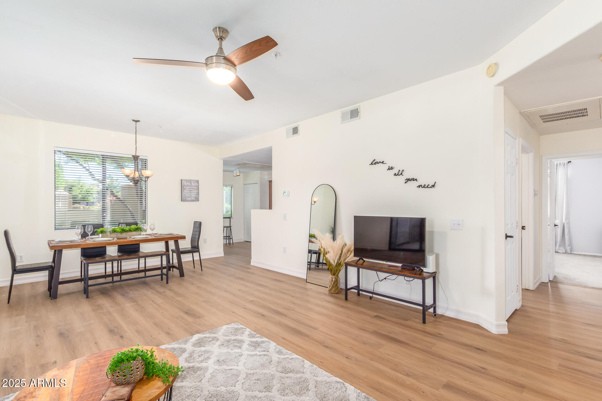 15252 N 100th Street 1156
