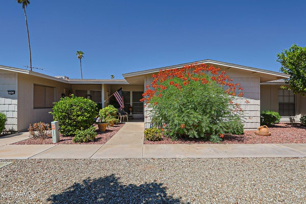 10841 W SANTA FE DR, SUN CITY, AZ 85351 - Image 4c2dce1bbc831fdb4533b4c3eda6156f/853651308