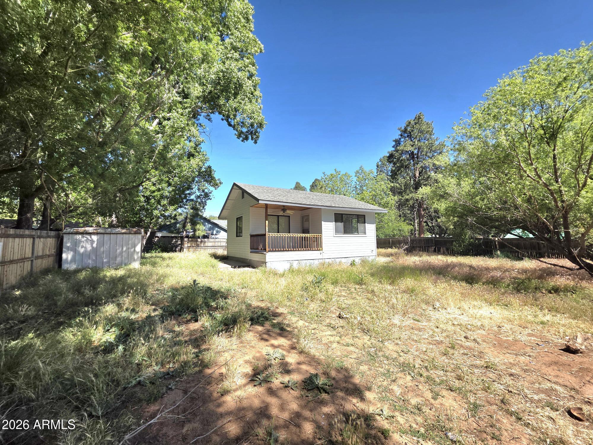Unsubdivided Straw S of Fossil Creek - Residential