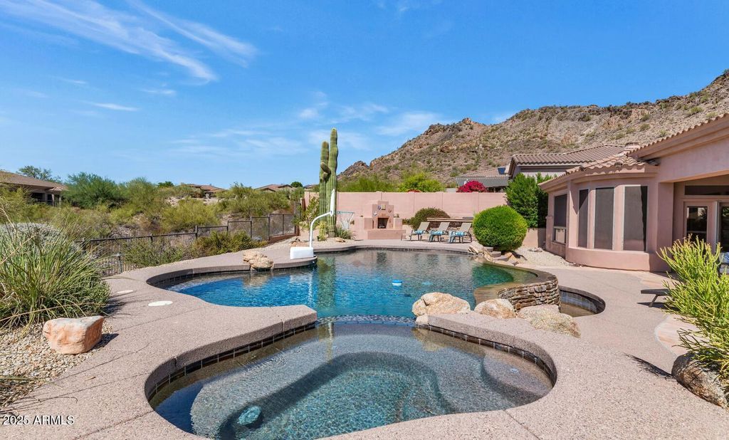 Photo of 27562 N 83rd Glen, Peoria, AZ 85383 (MLS # 6926975)