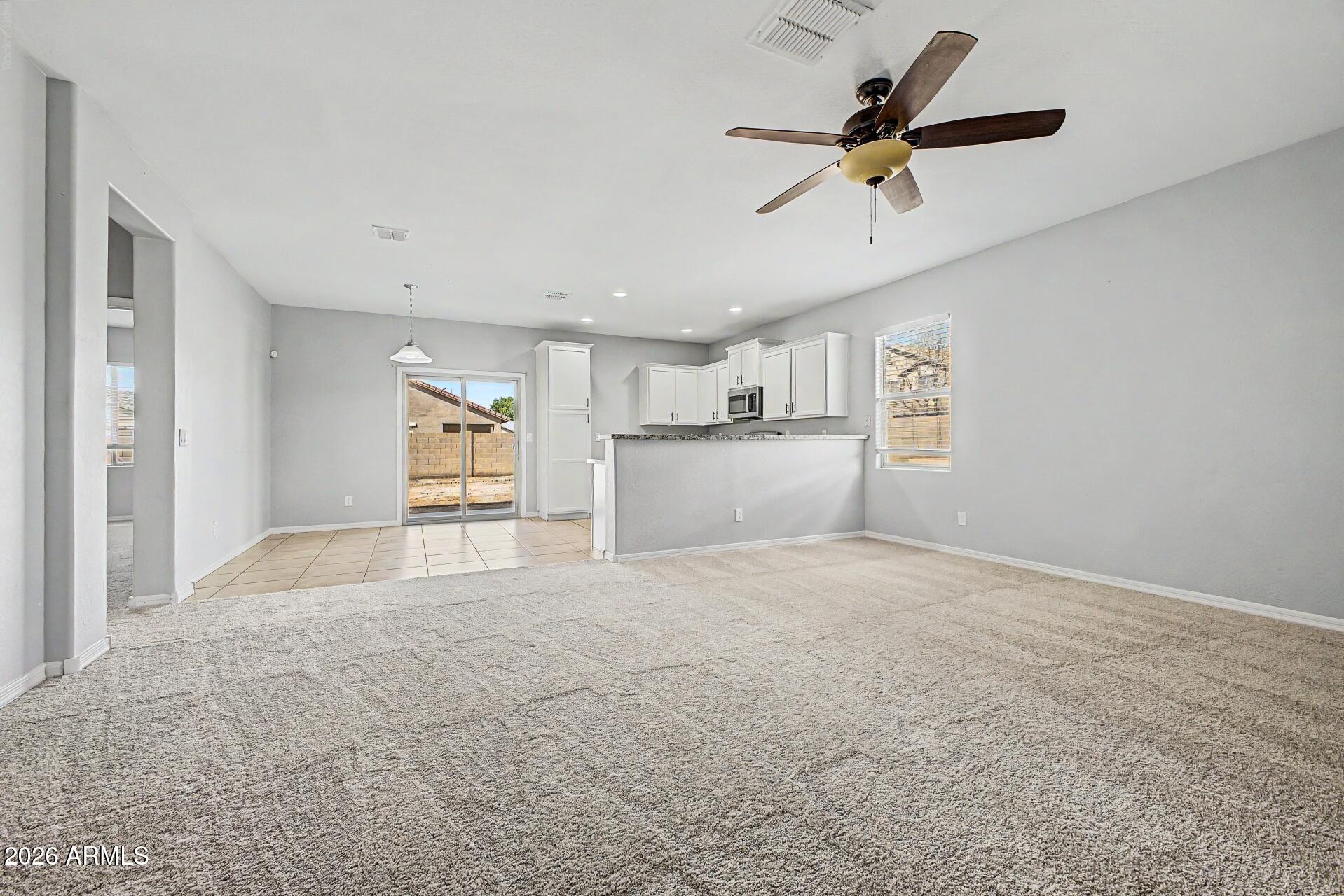 7514 W CARTER Road