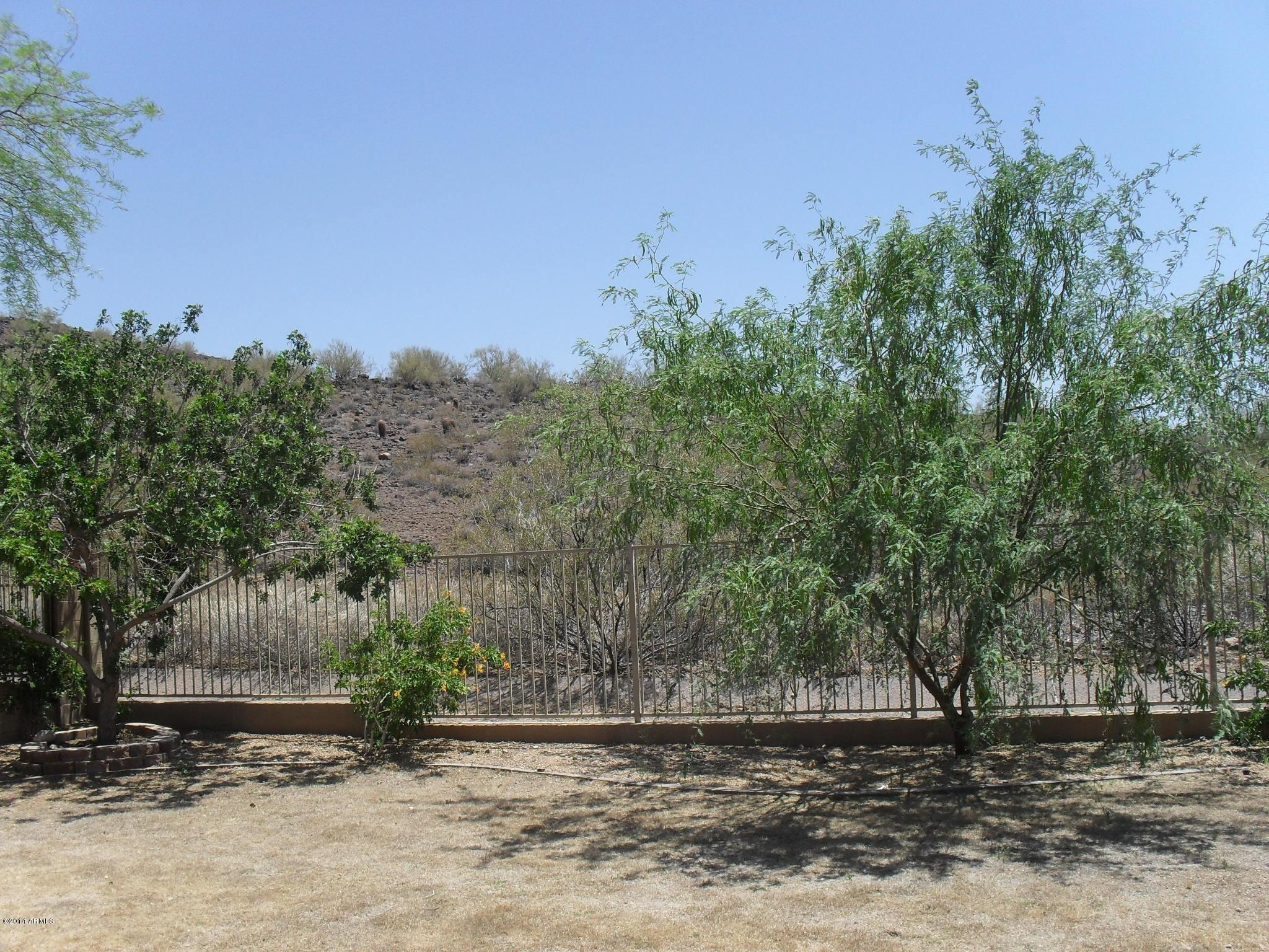 6423 W VILLA LINDA Drive