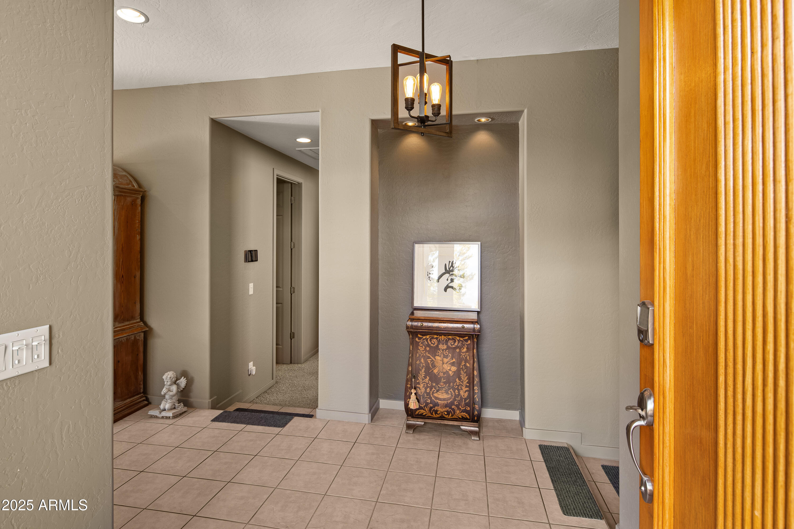 130 E BIGHORN Court