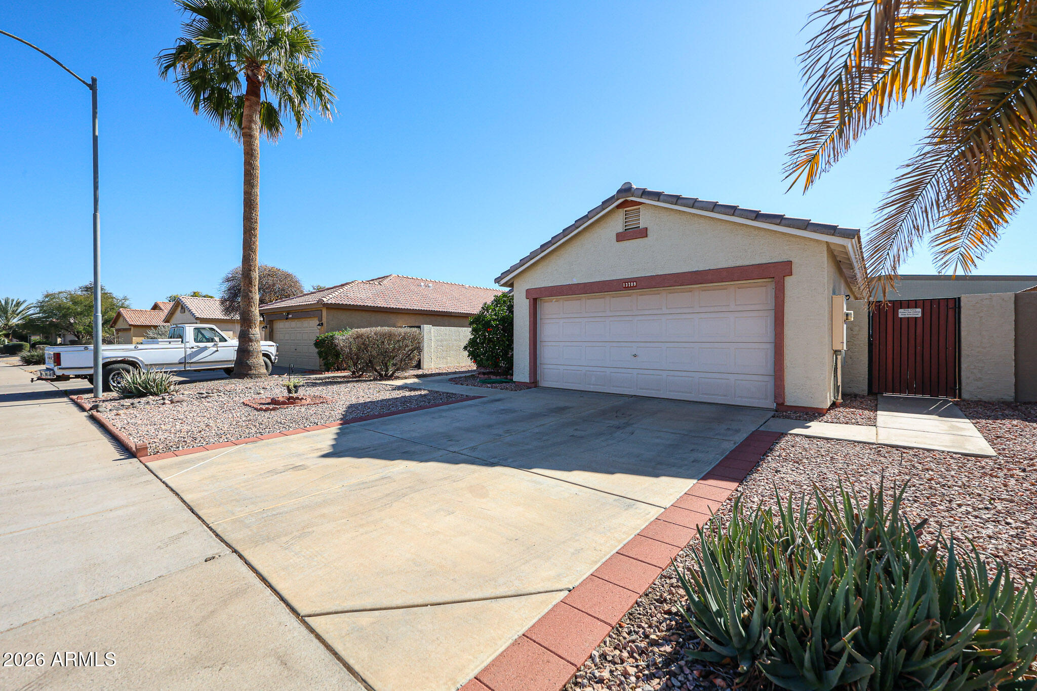 13709 W Ocotillo Lane