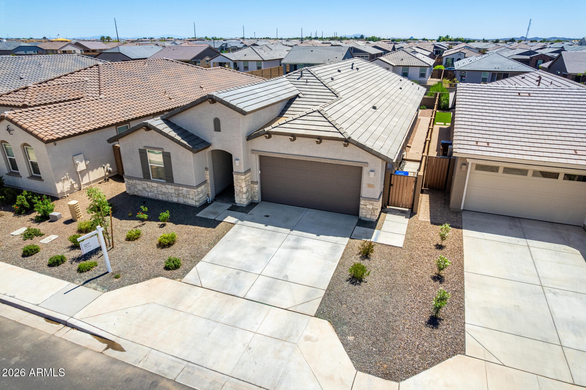 3221 E Ranchhand Drive