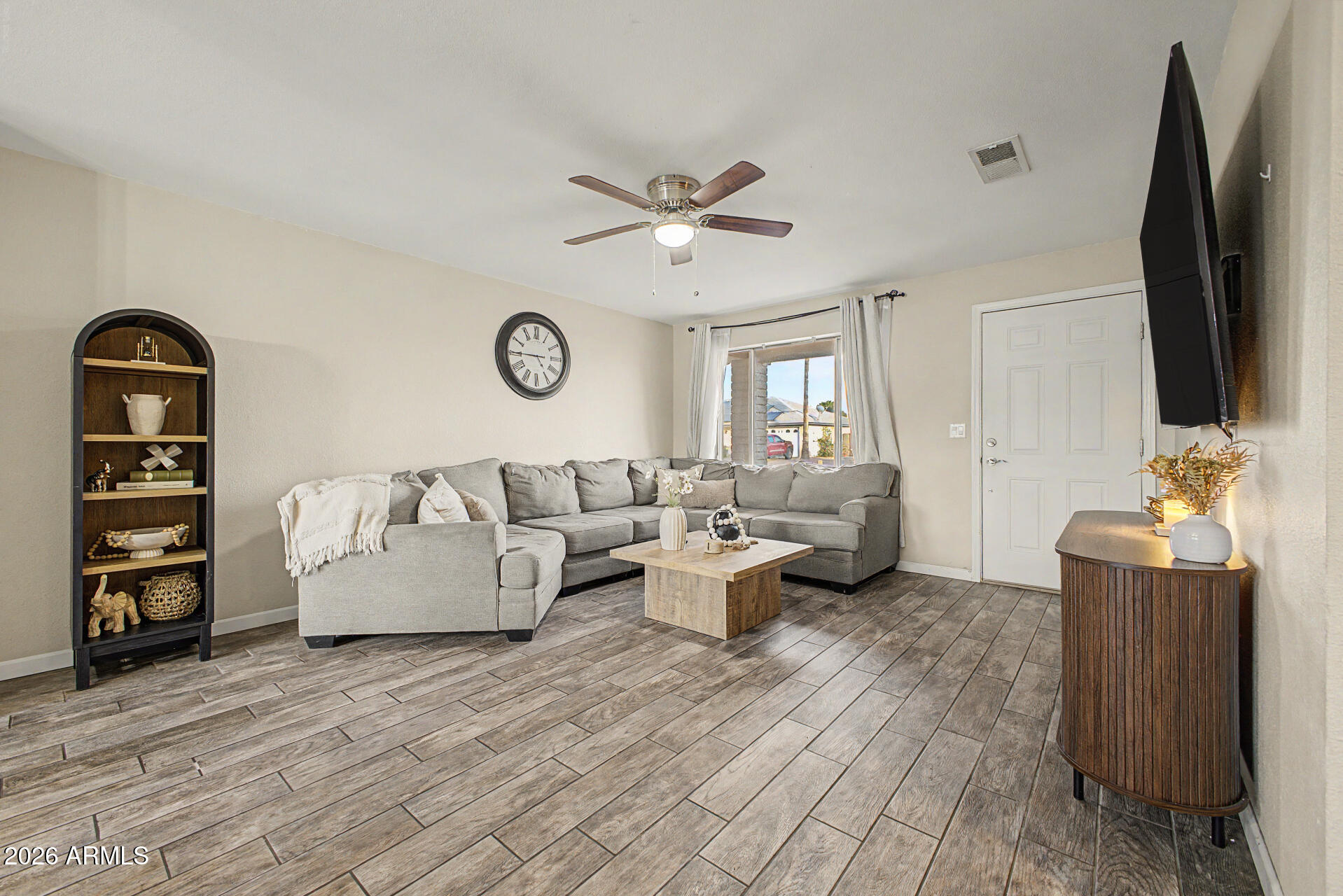 3348 E ANDERSON Drive