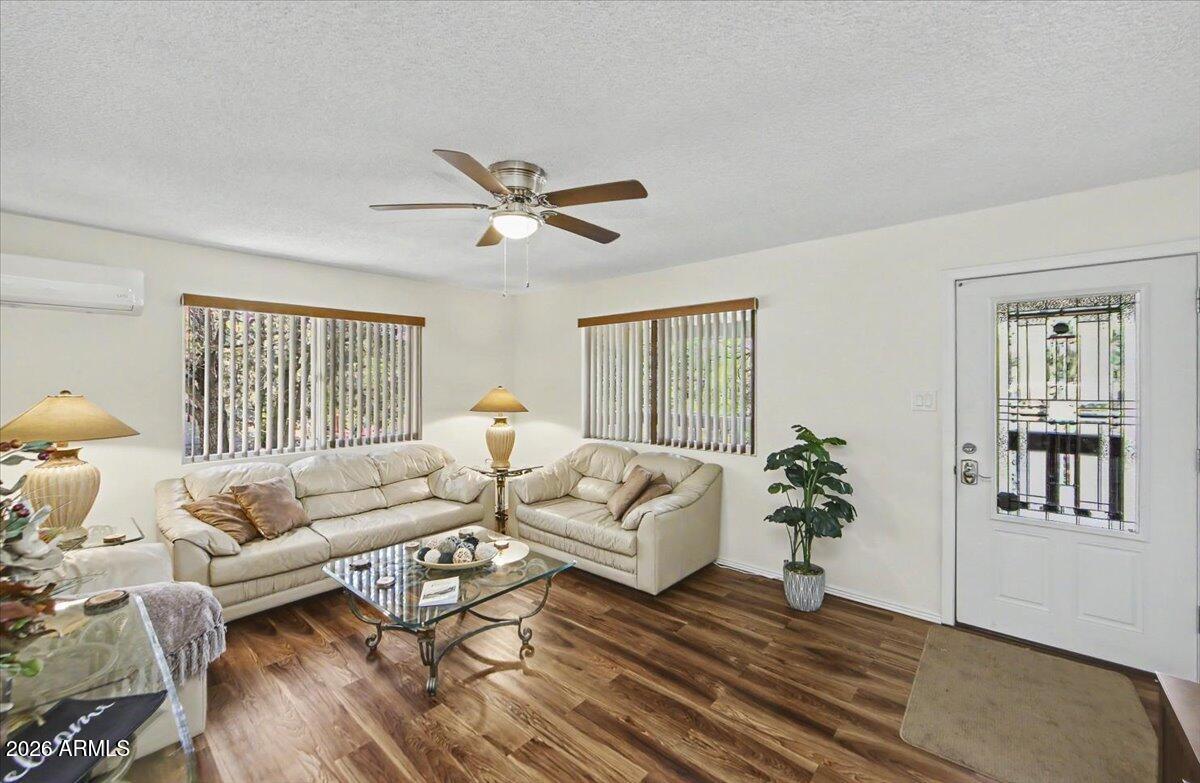 2182 W MOUNTAIN LAUREL Road