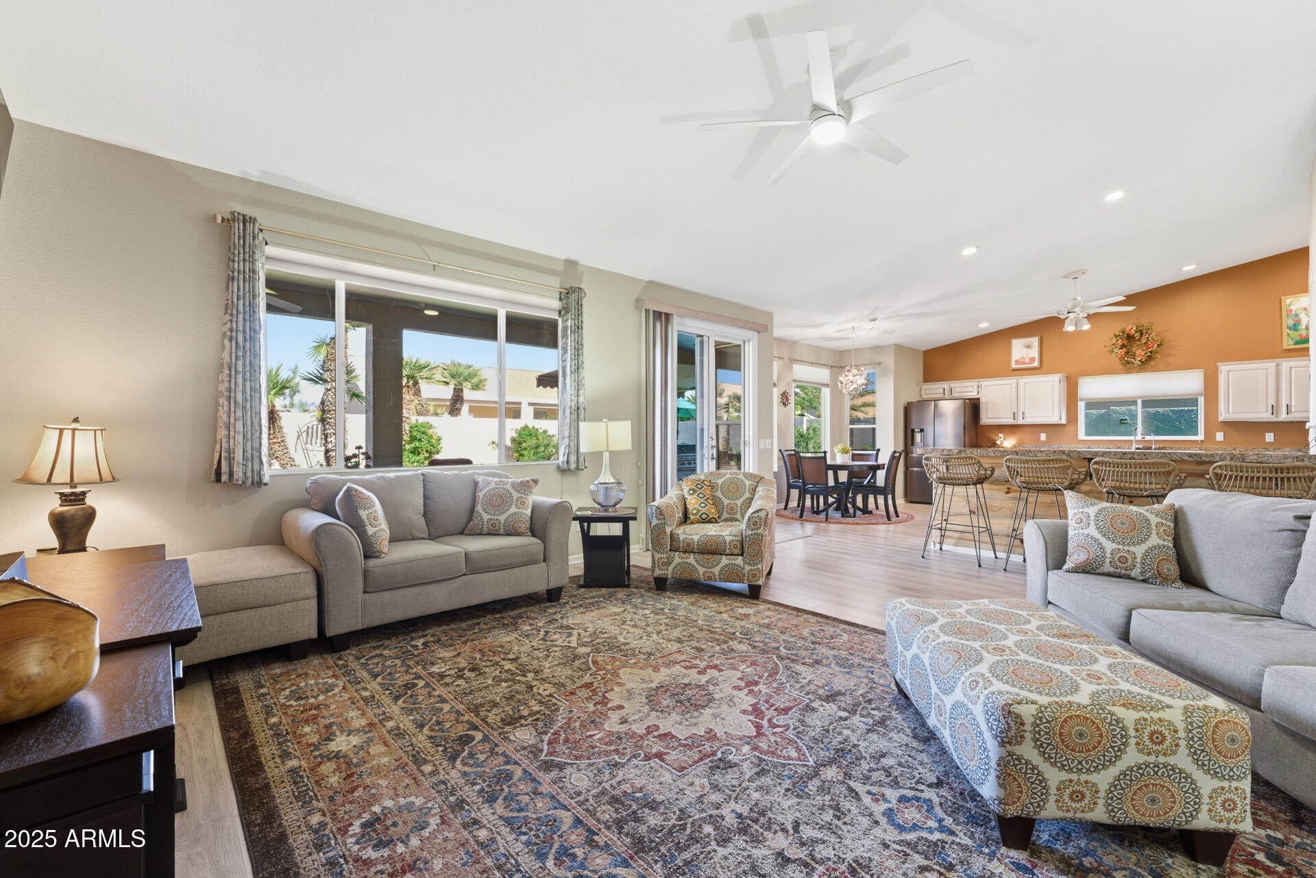 9230 E DIAMOND Drive