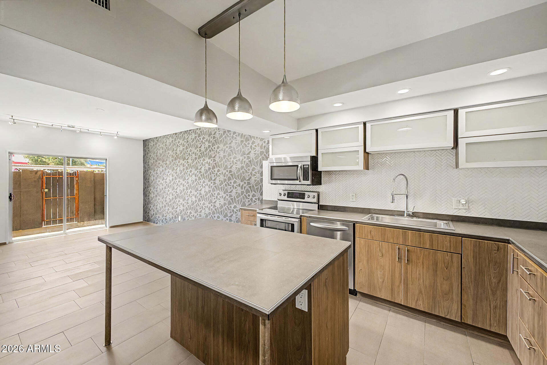 WINDSOR PLACE - Residential