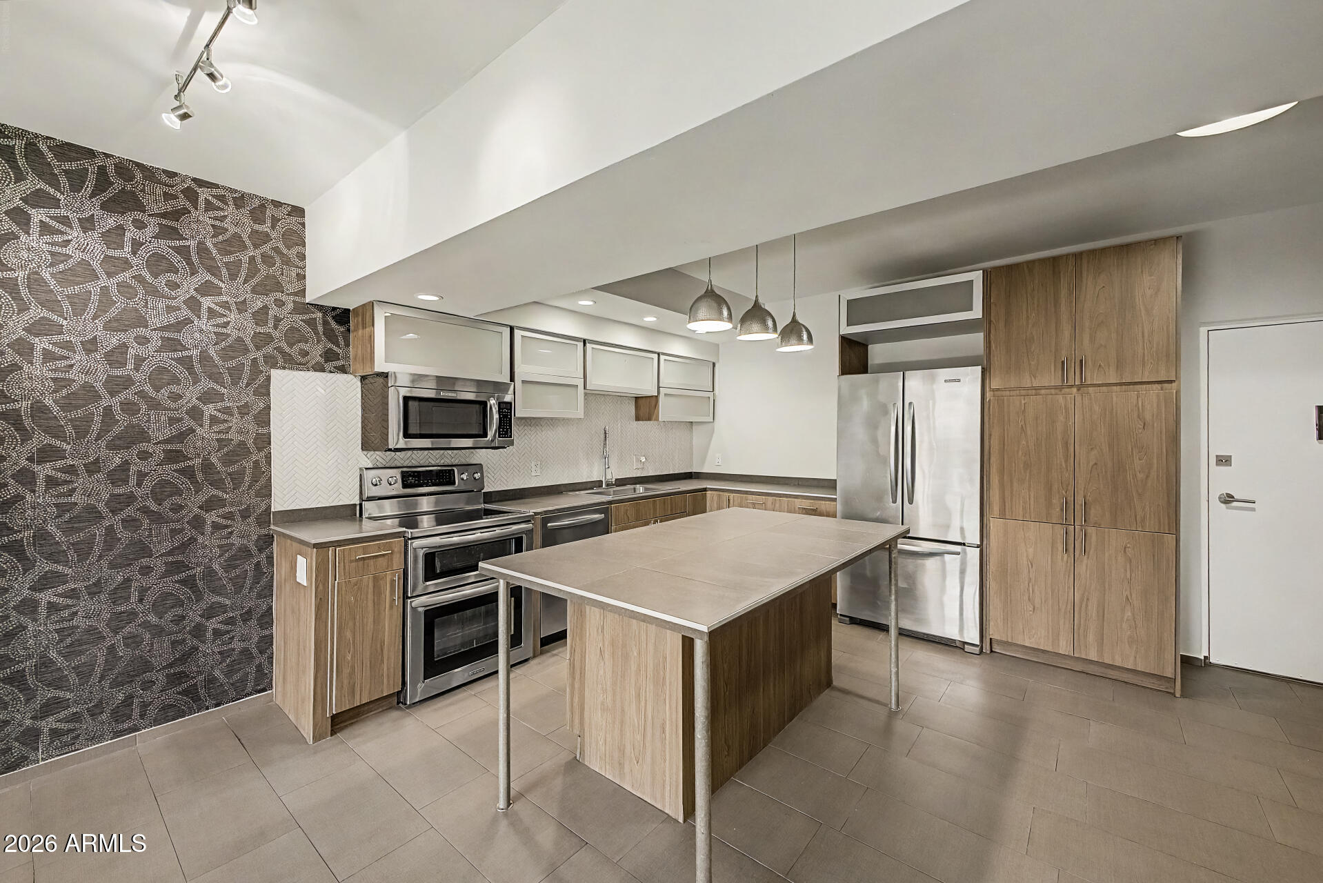 WINDSOR PLACE - Residential