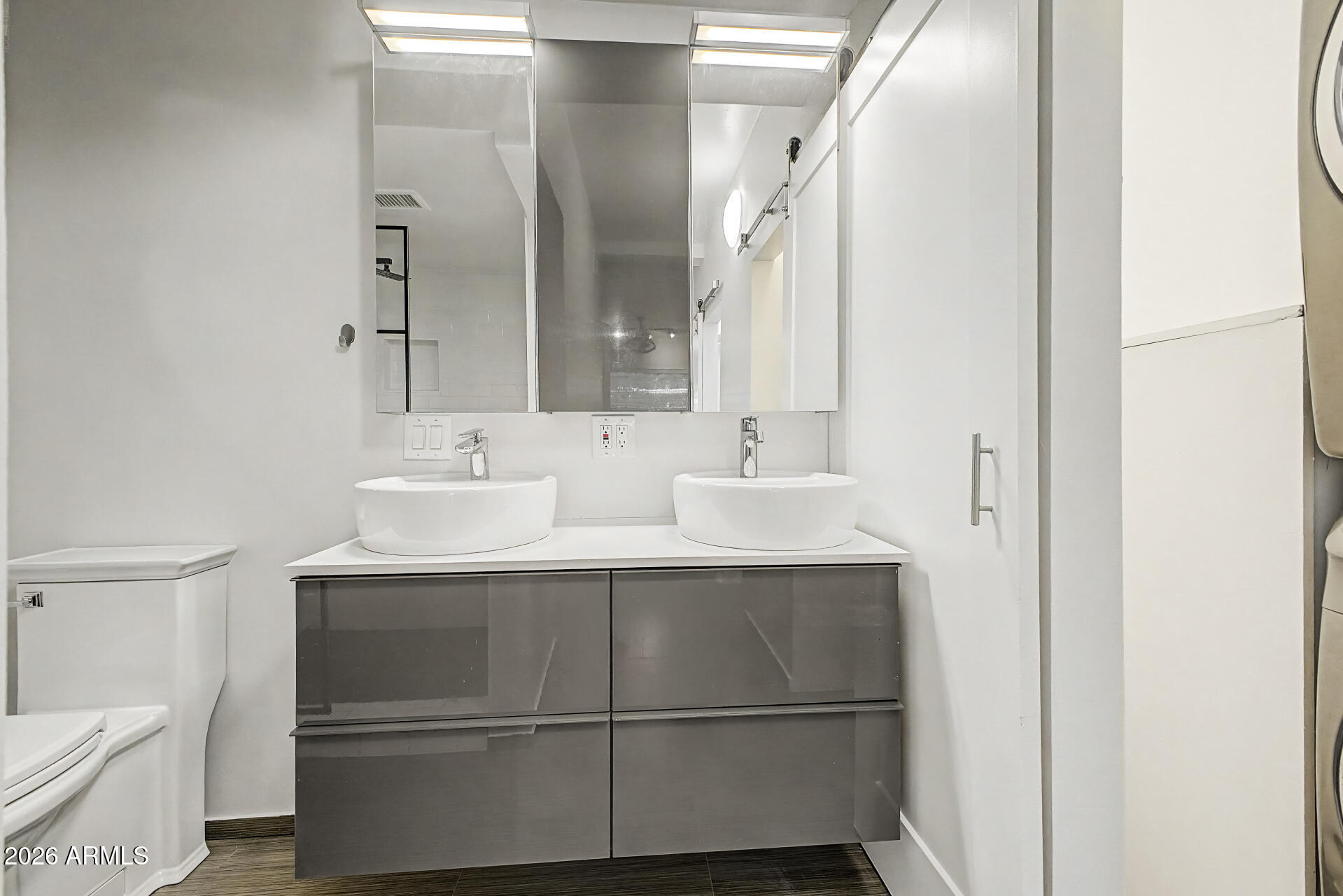 WINDSOR PLACE - Residential