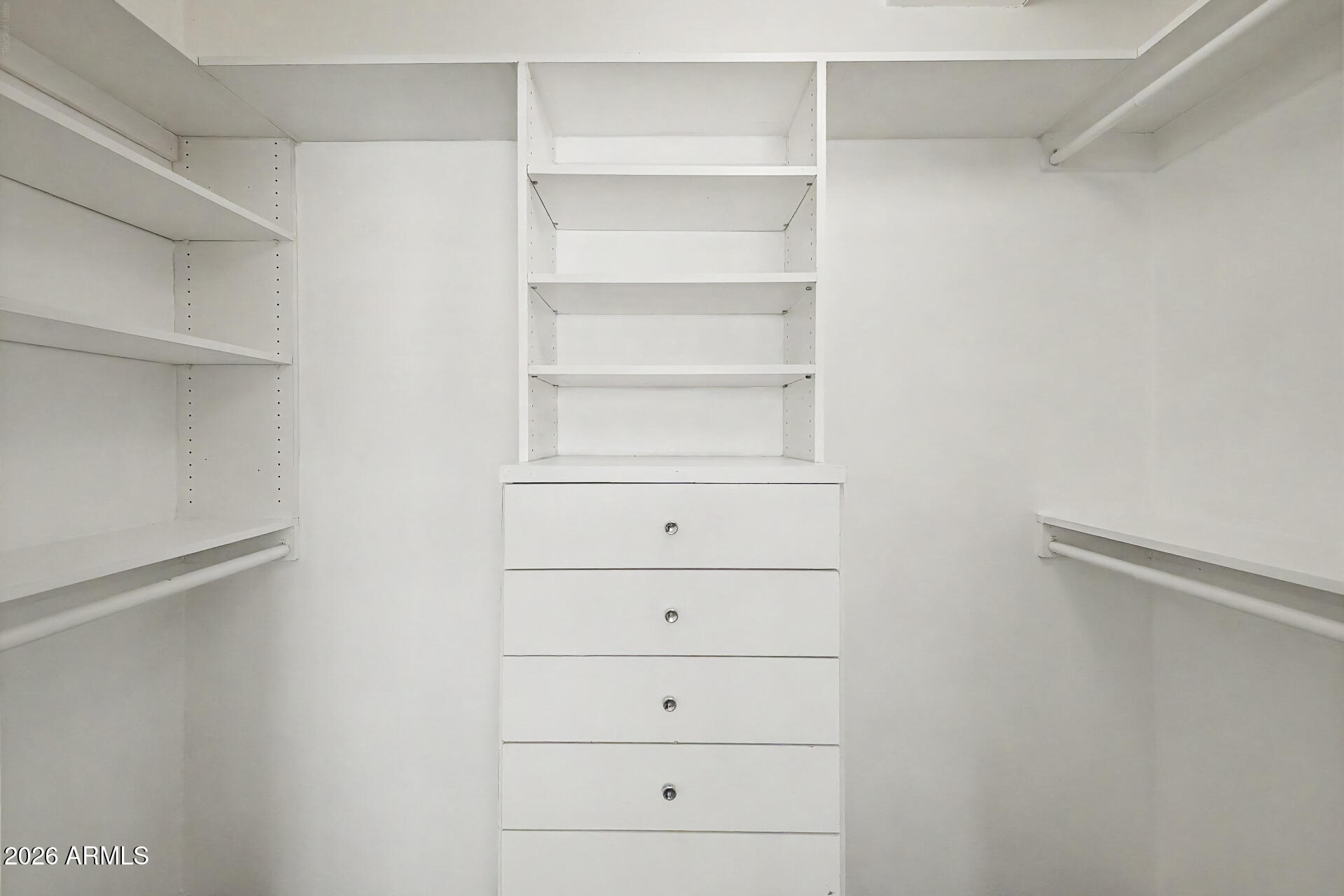 WINDSOR PLACE - Residential
