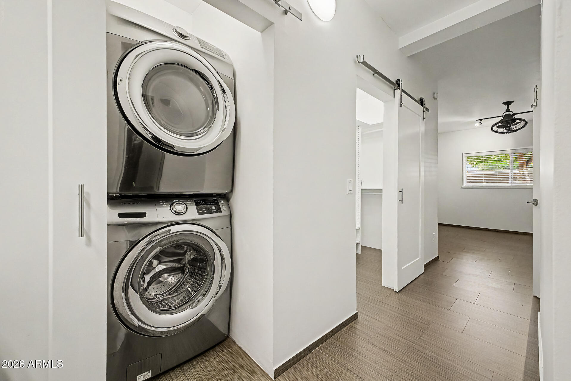 WINDSOR PLACE - Residential