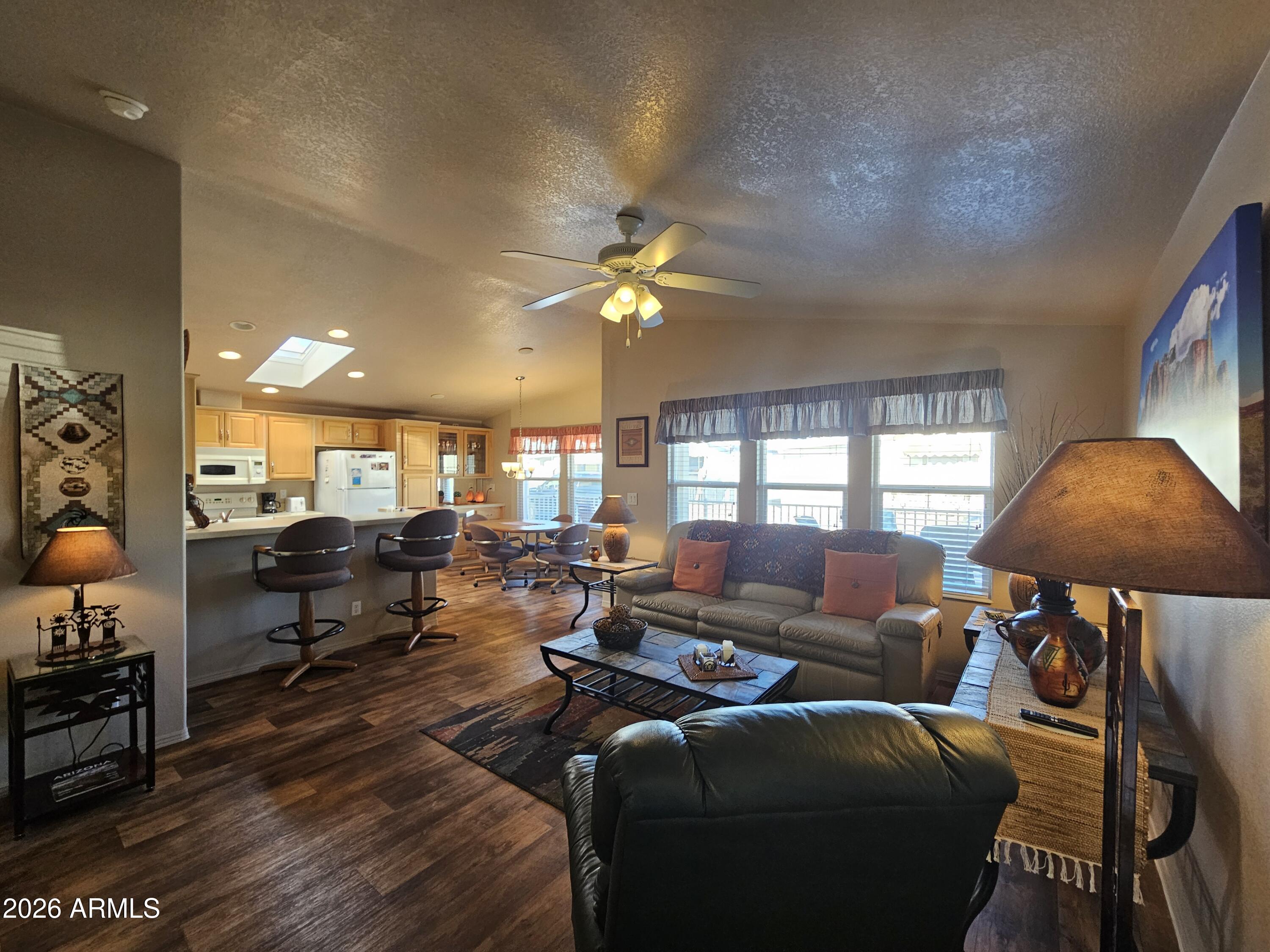 650 N Hawes Road 4625