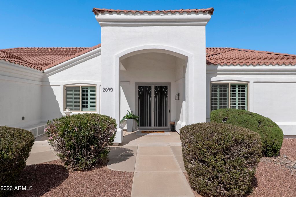 Photo of 2090 E Melrose Street, Gilbert, AZ 85297 (MLS # 6993471)