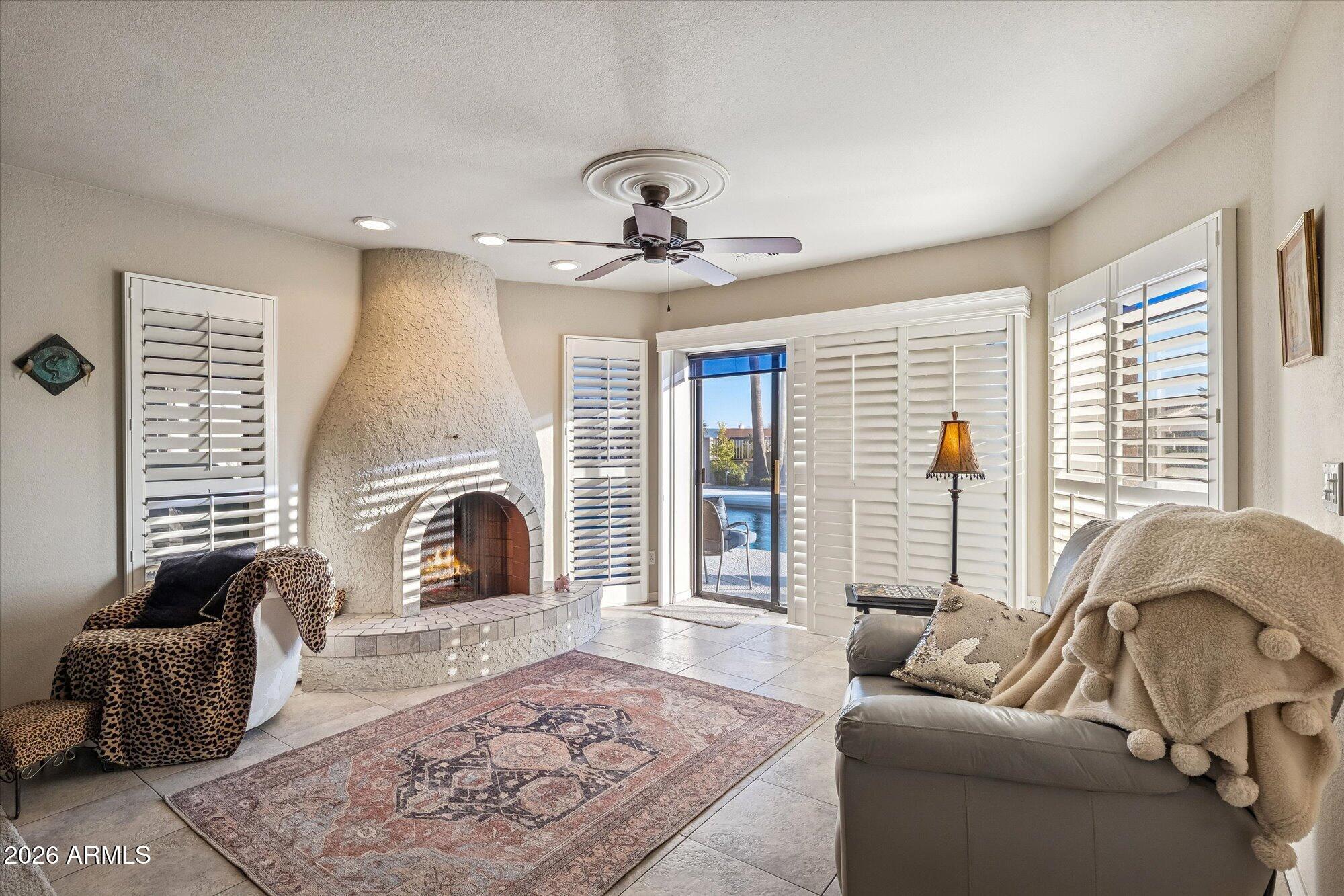 RIO VERDE UNIT 8 LOT 923-1016 A1-A8 S W PR RDS - Residential