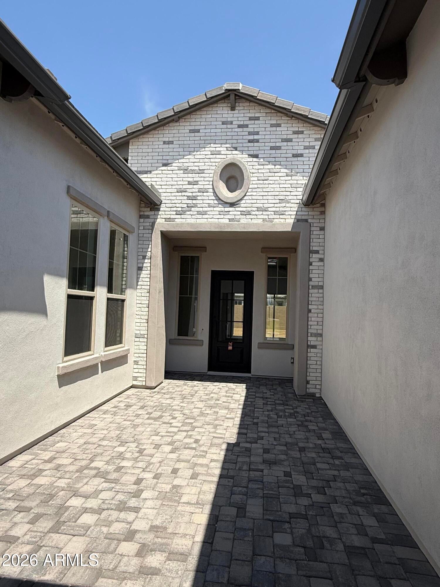 1102 E FIRESTONE Drive