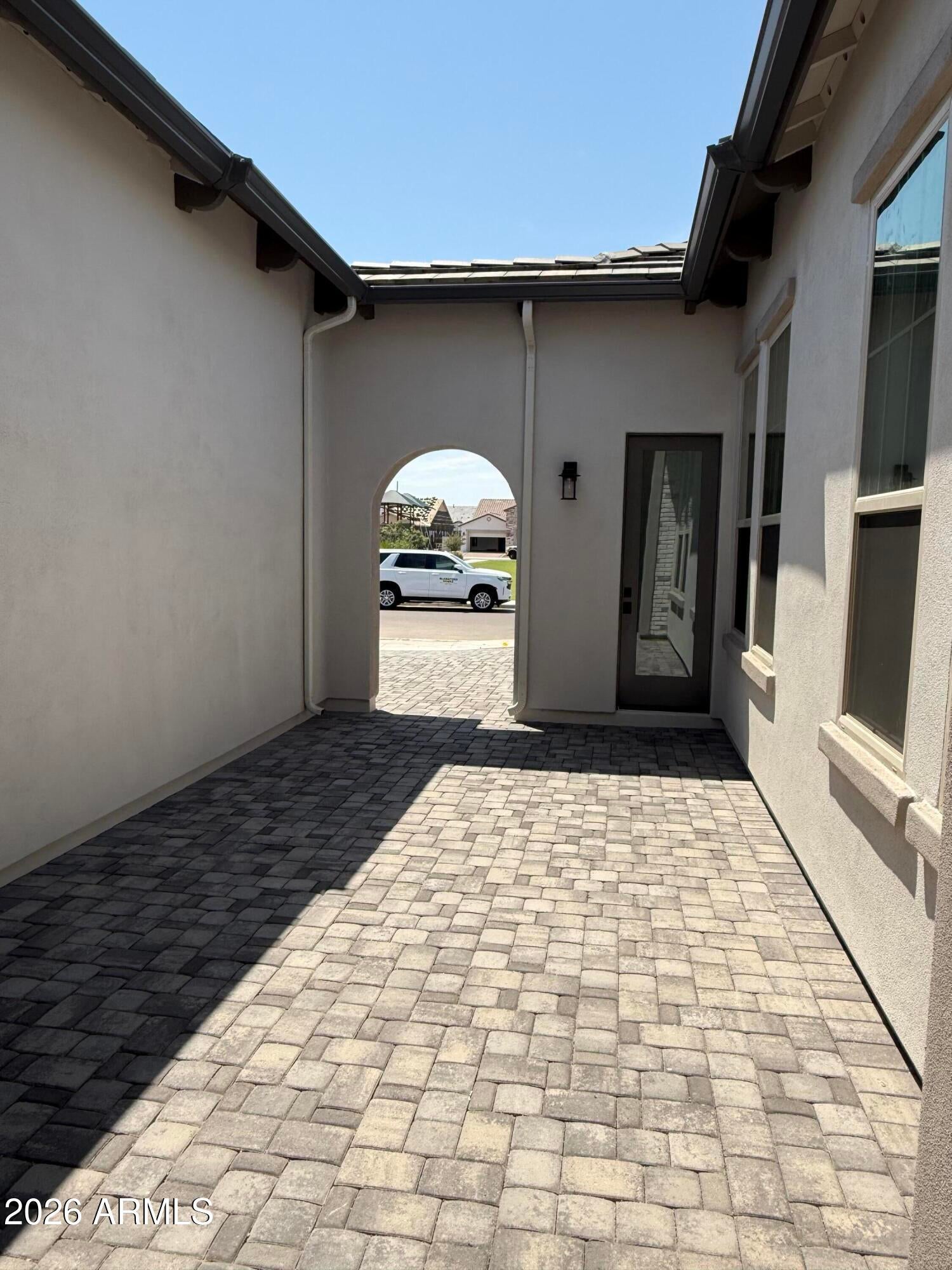 1102 E FIRESTONE Drive
