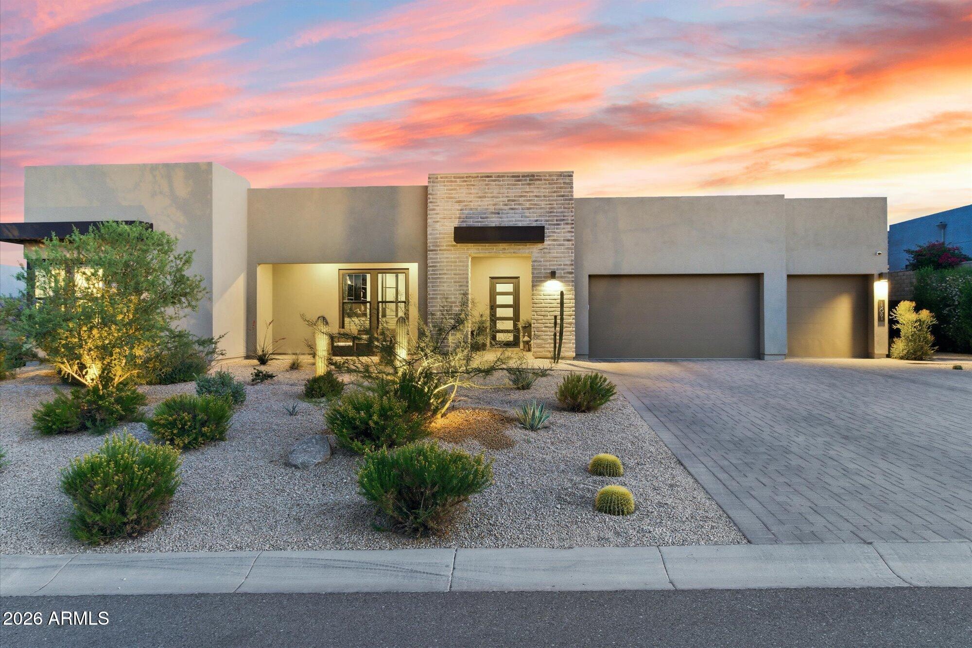 Scottsdale, Arizona, 85255, United States, 3 Bedrooms Bedrooms, ,4 BathroomsBathrooms,Residential,Active,2045530