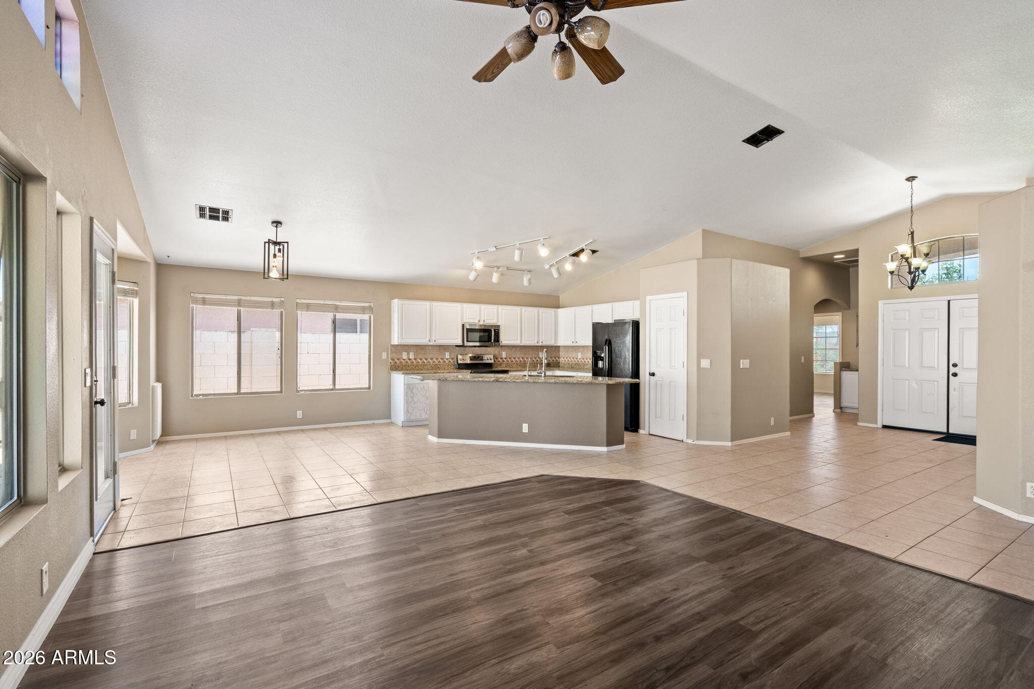 7662 E PERALTA Avenue