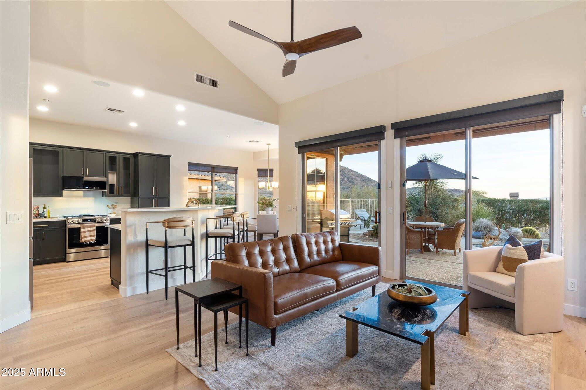 11617 E RAINTREE Drive