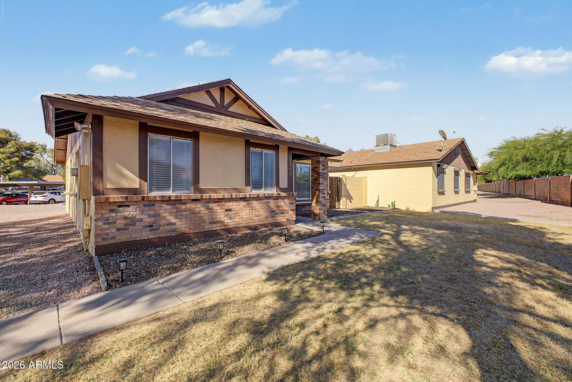 5135 E EVERGREEN Street 1253