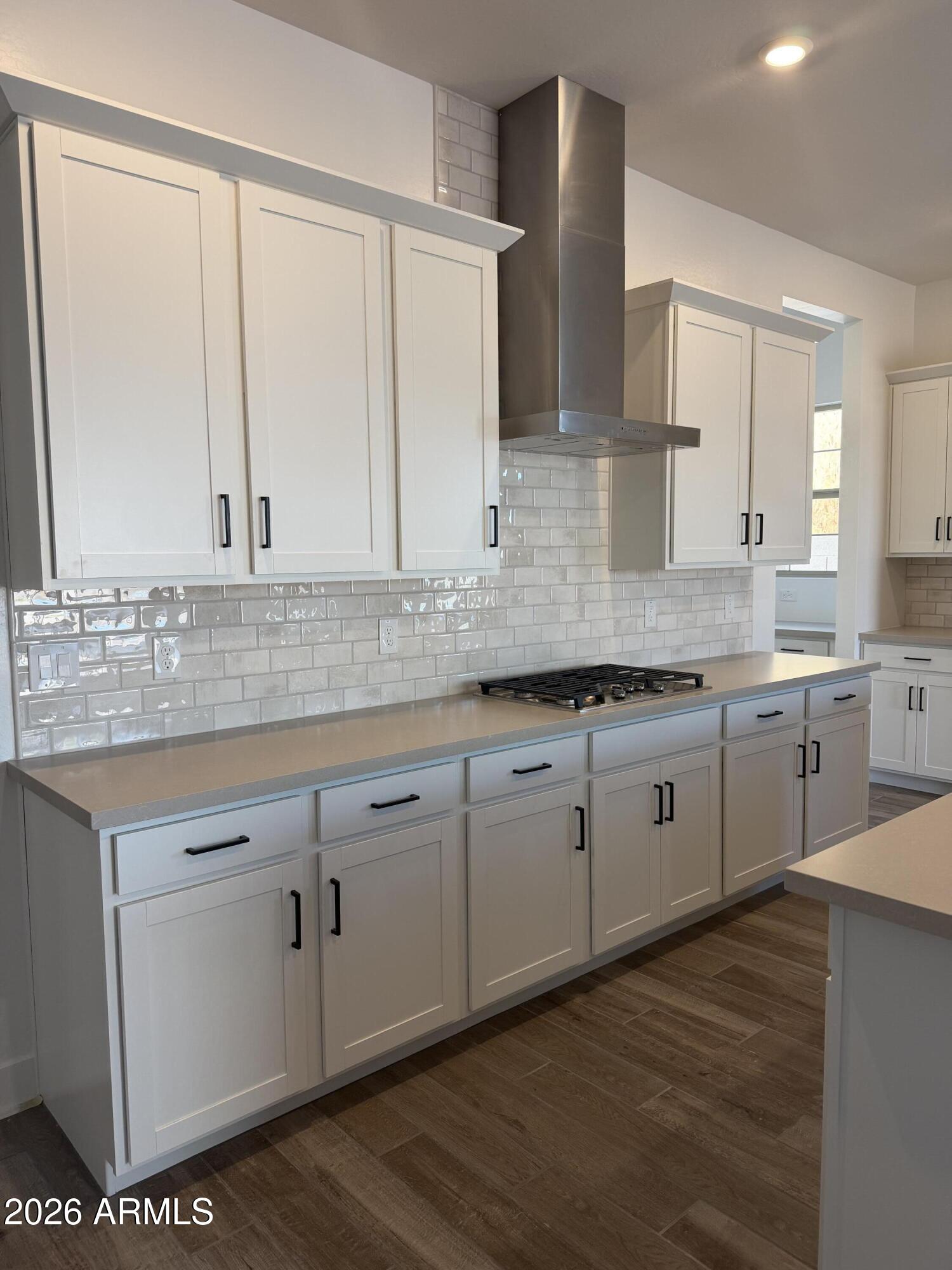 43797 N WOLLEMI Street