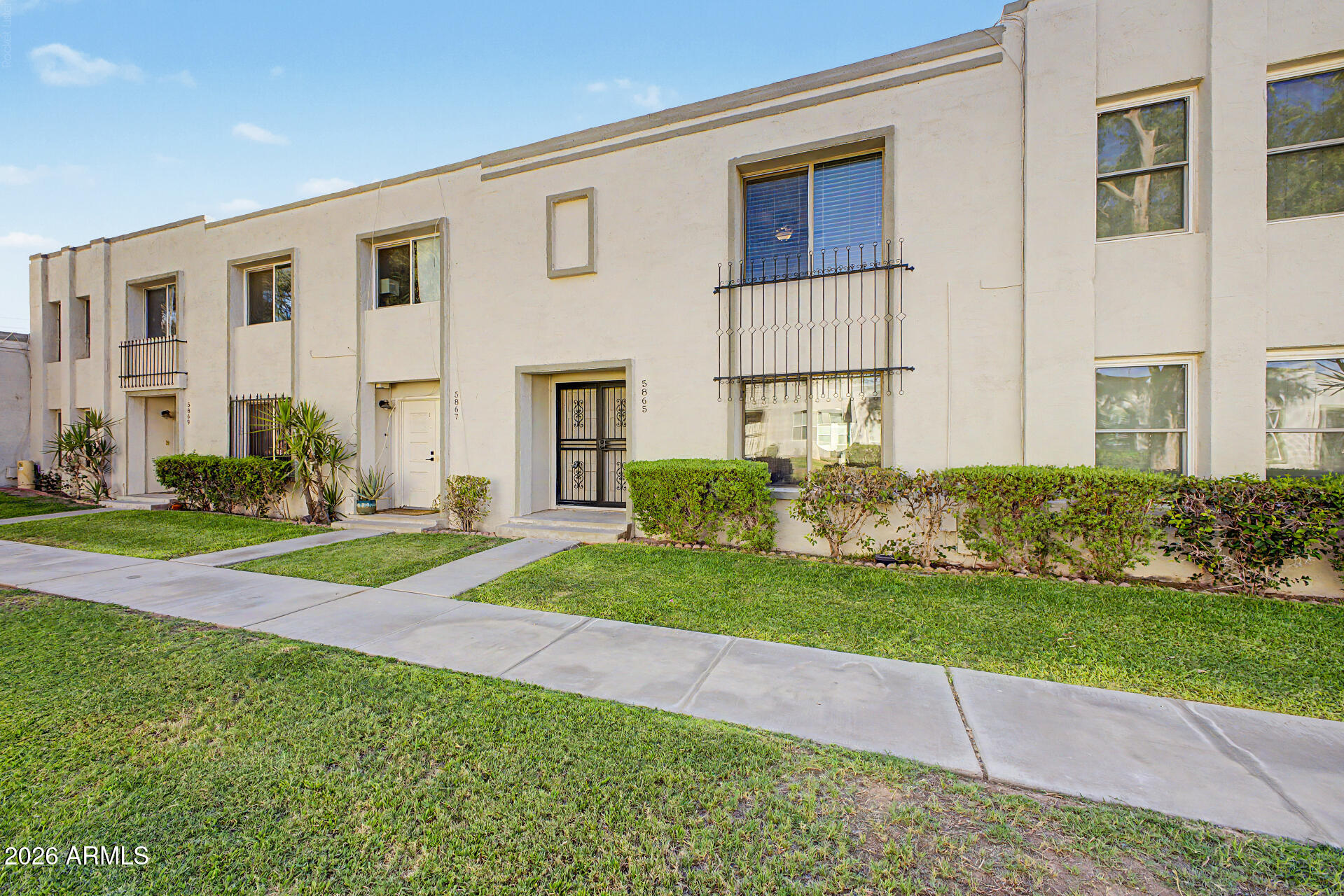 5865 E THOMAS Road