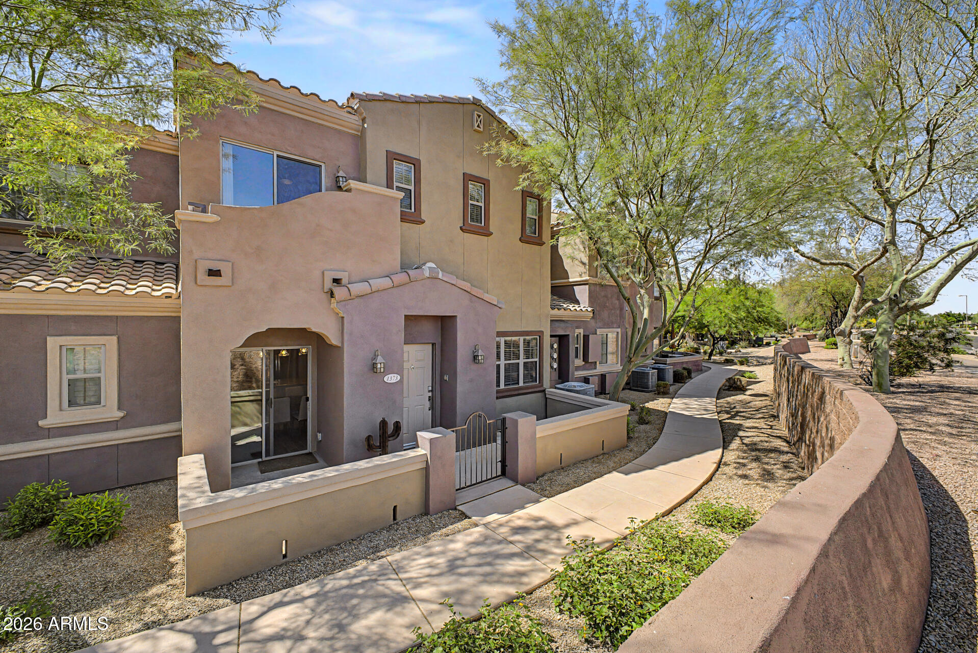 3935 E ROUGH RIDER Road 1373