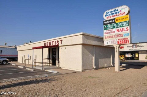 Photo of 8233 W Indian School Road, Phoenix, AZ 85033 (MLS # 6877798)
