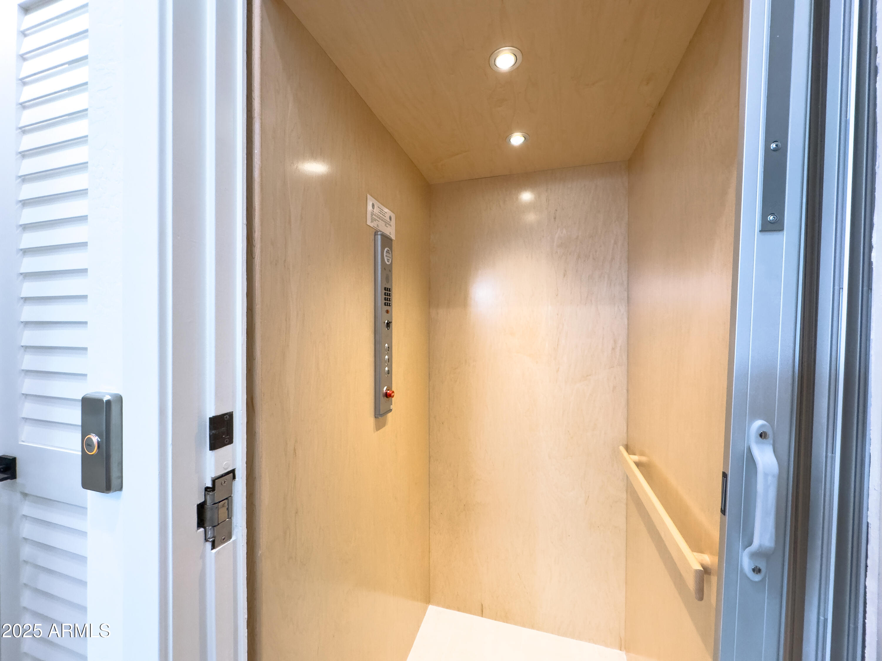 VIEW CAREFREE CONDOMINIUM - Residential