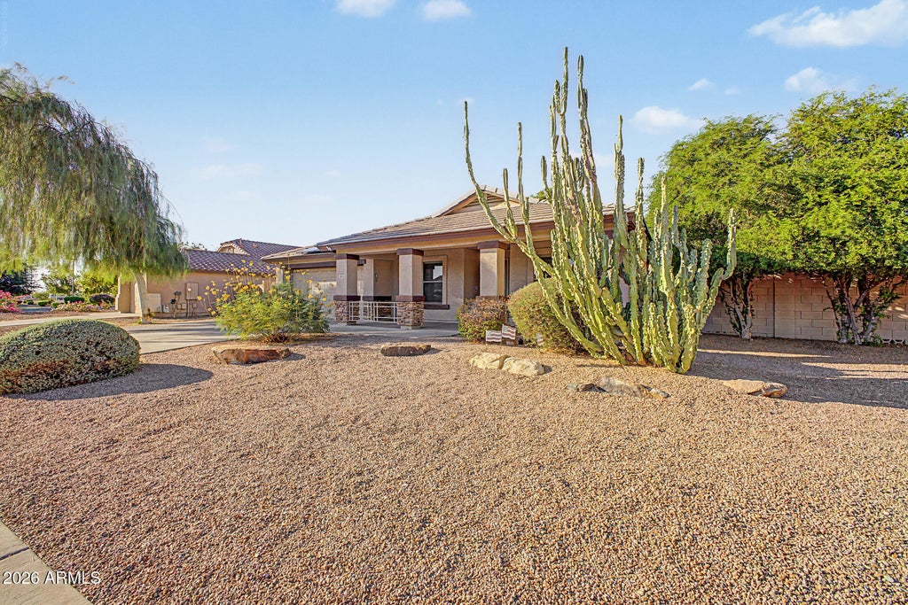 Photo of 2070 E Fairview Street, Chandler, AZ 85225 (MLS # 7079119)