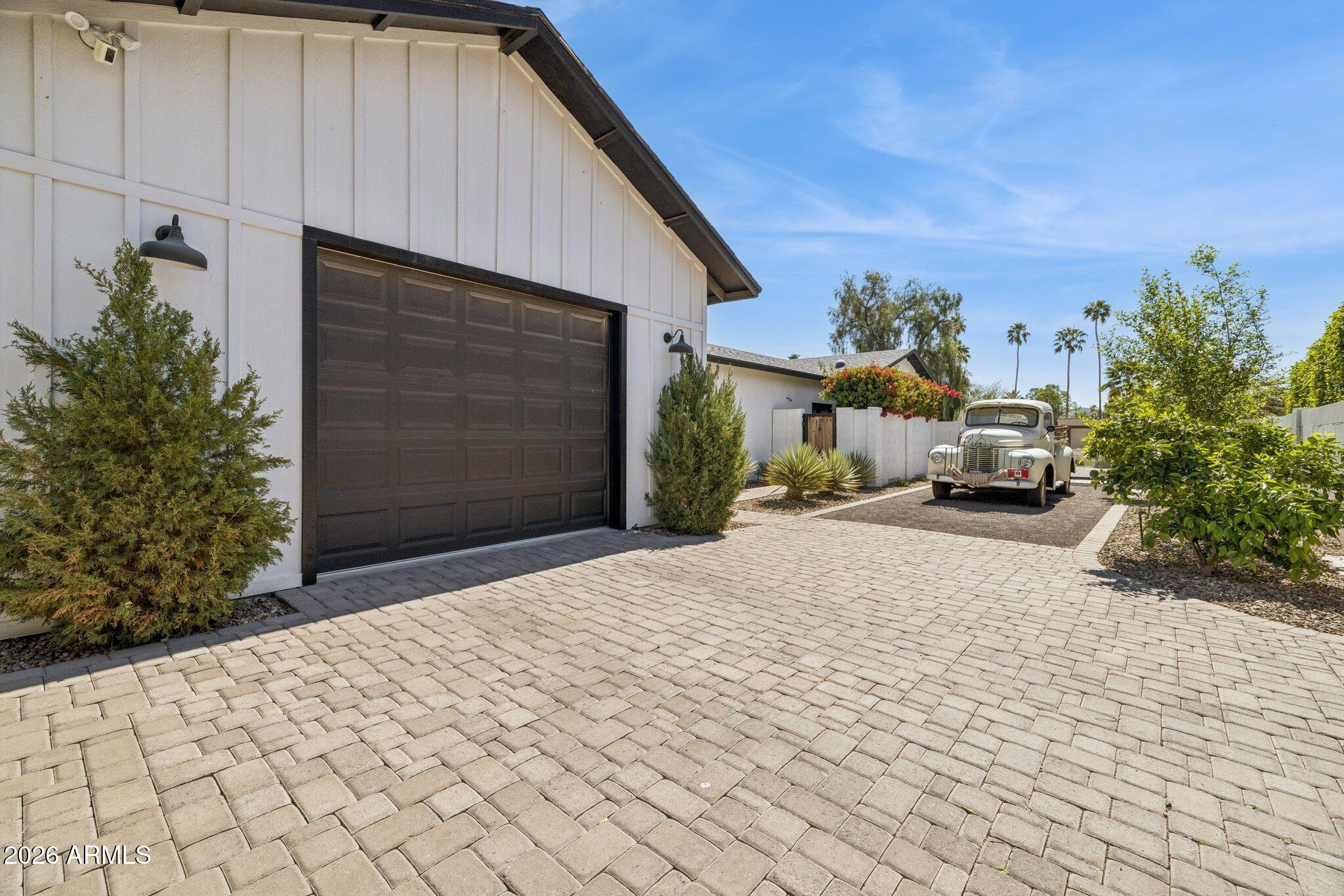RANCHO SAGUARO UN - Residential