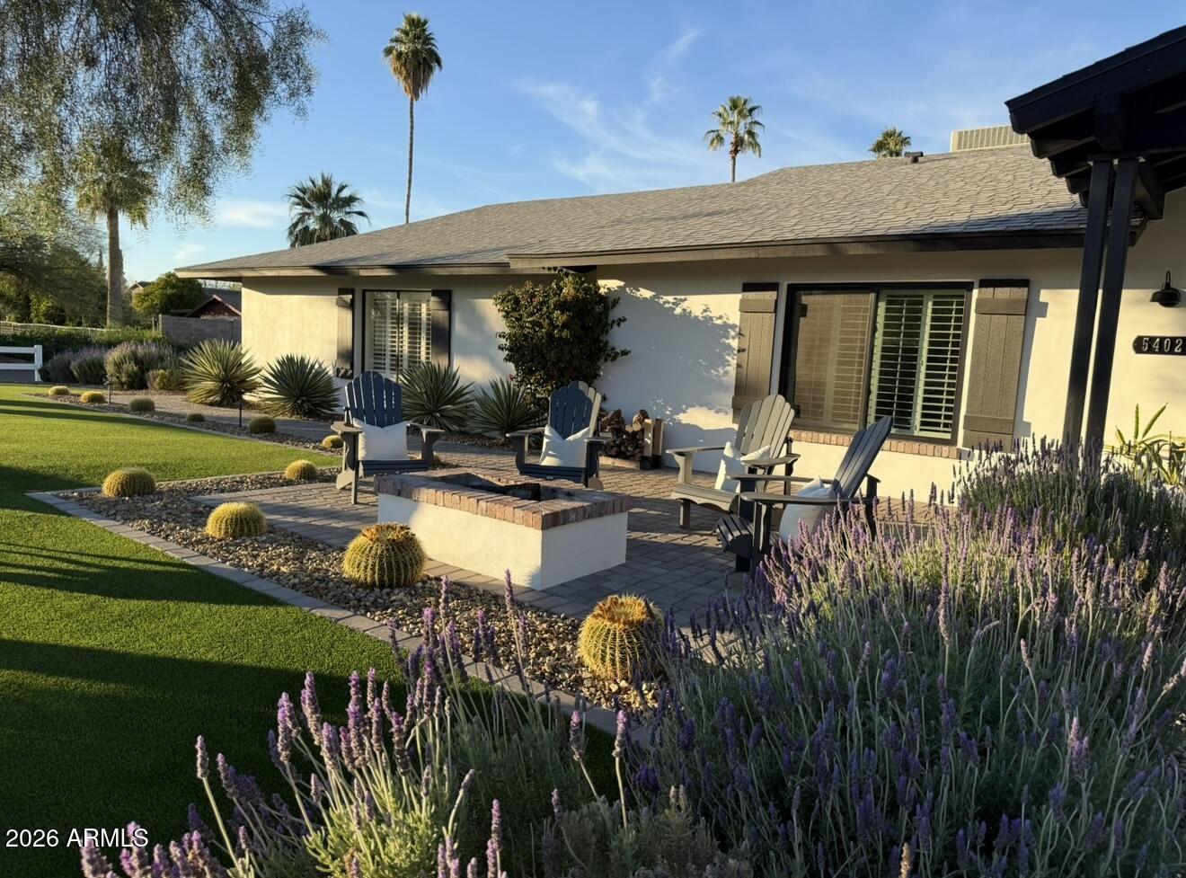 5402 E Corrine Drive E