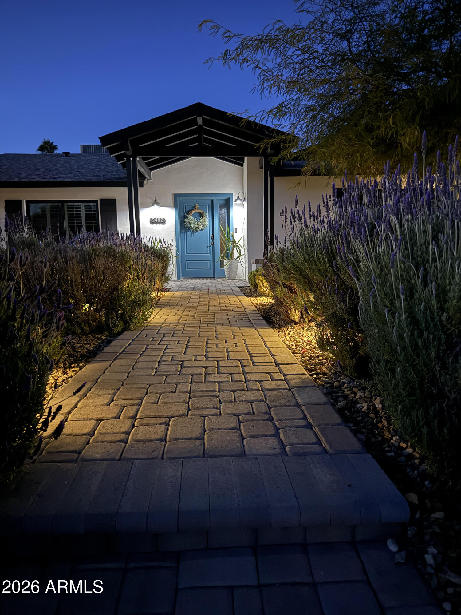 5402 E Corrine Drive E