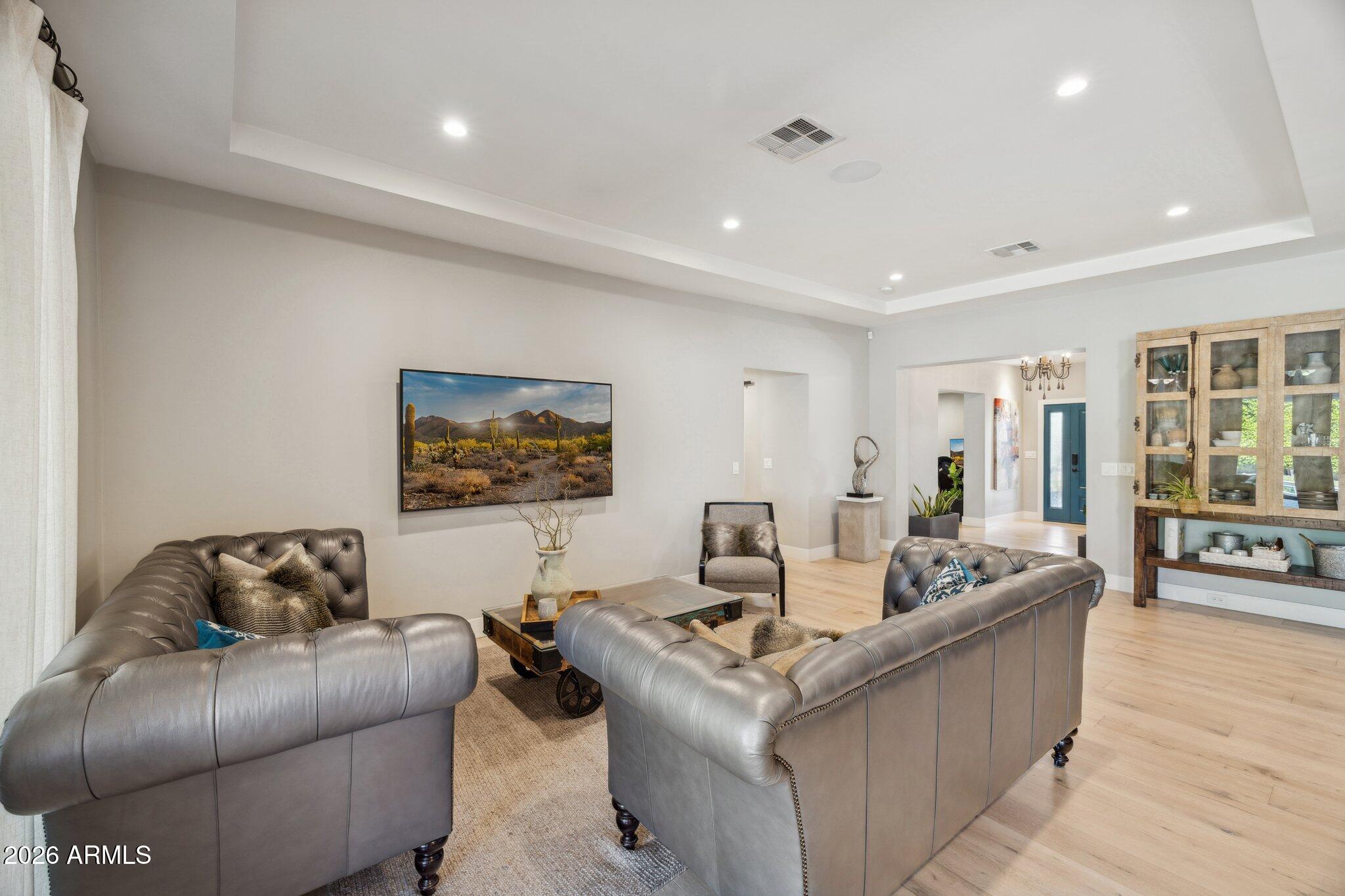 RANCHO SAGUARO UN - Residential