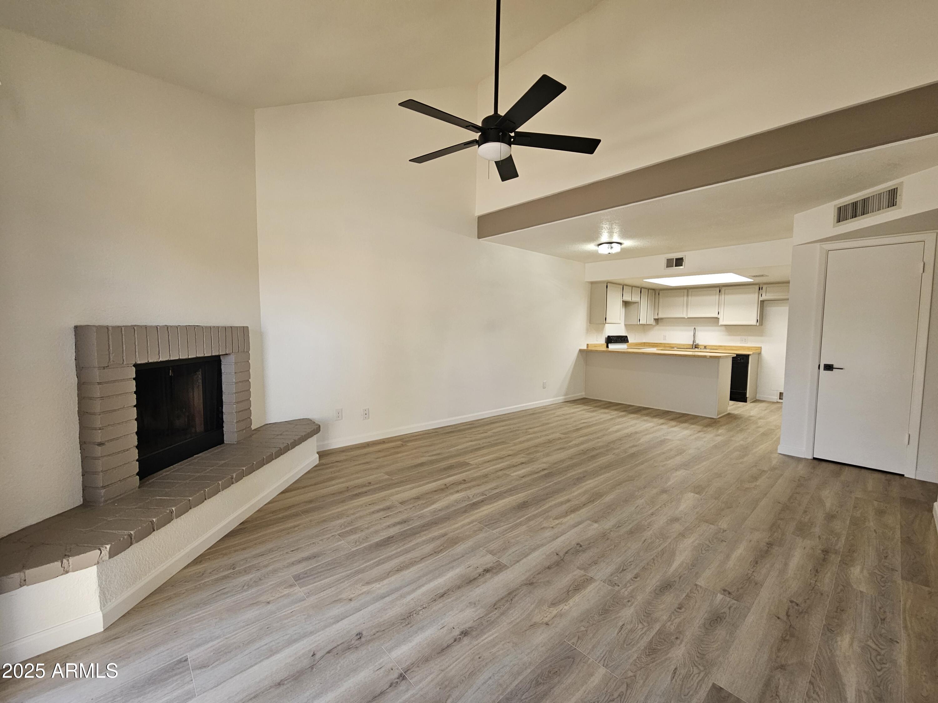 2129 E KIRKLAND Lane 1