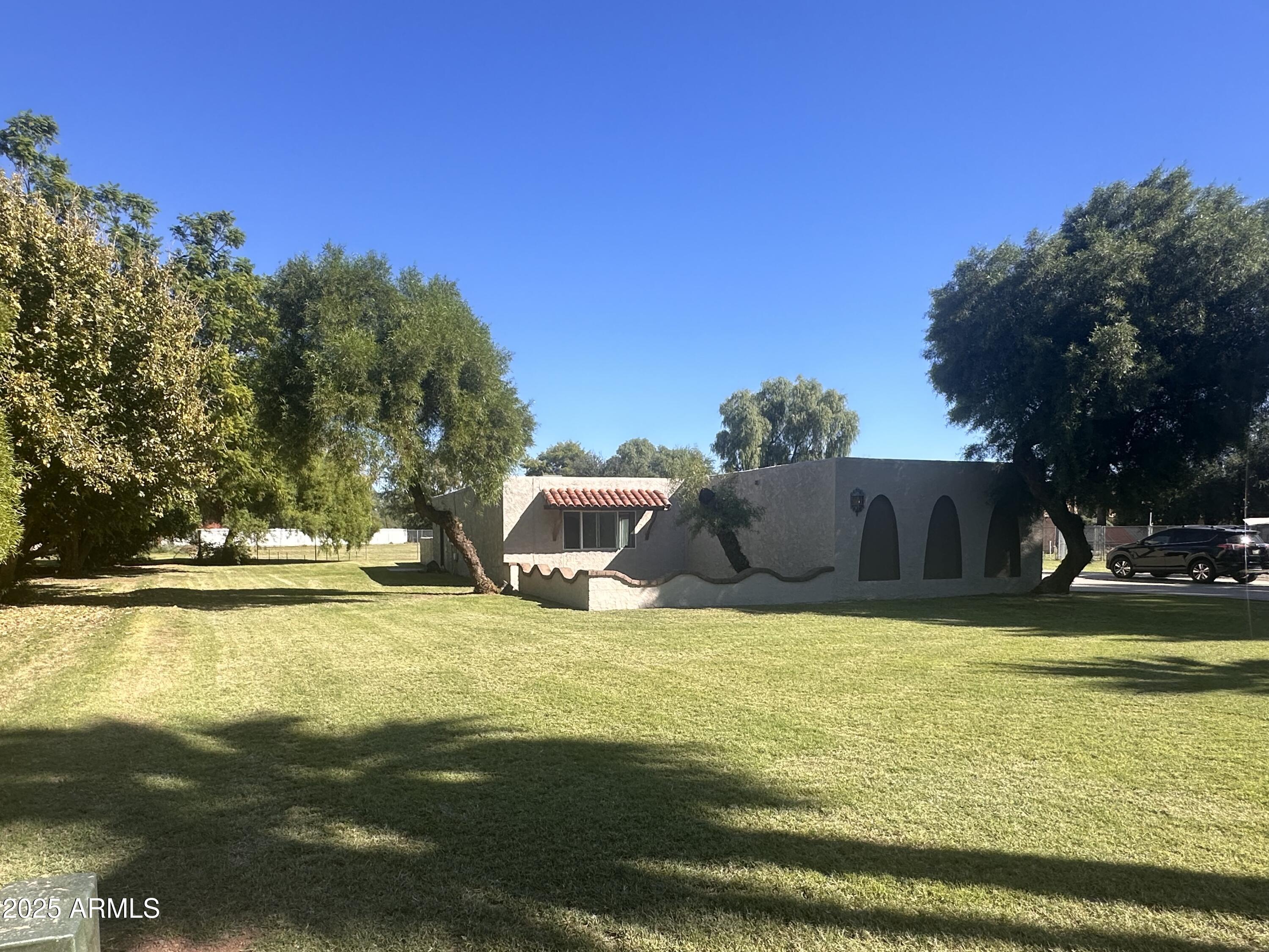 2510 W MARLBORO Drive