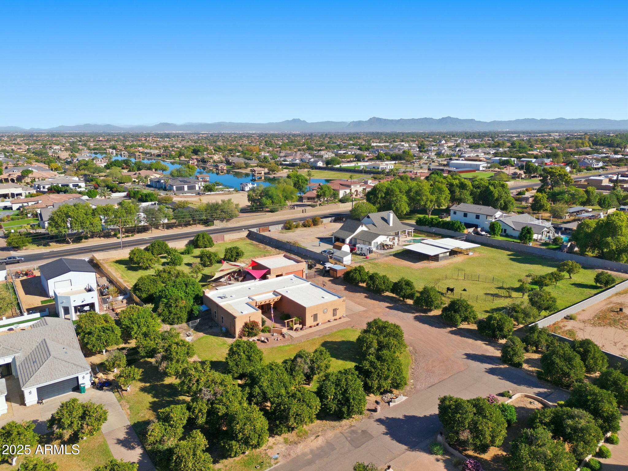 17244 E CHESTNUT Drive