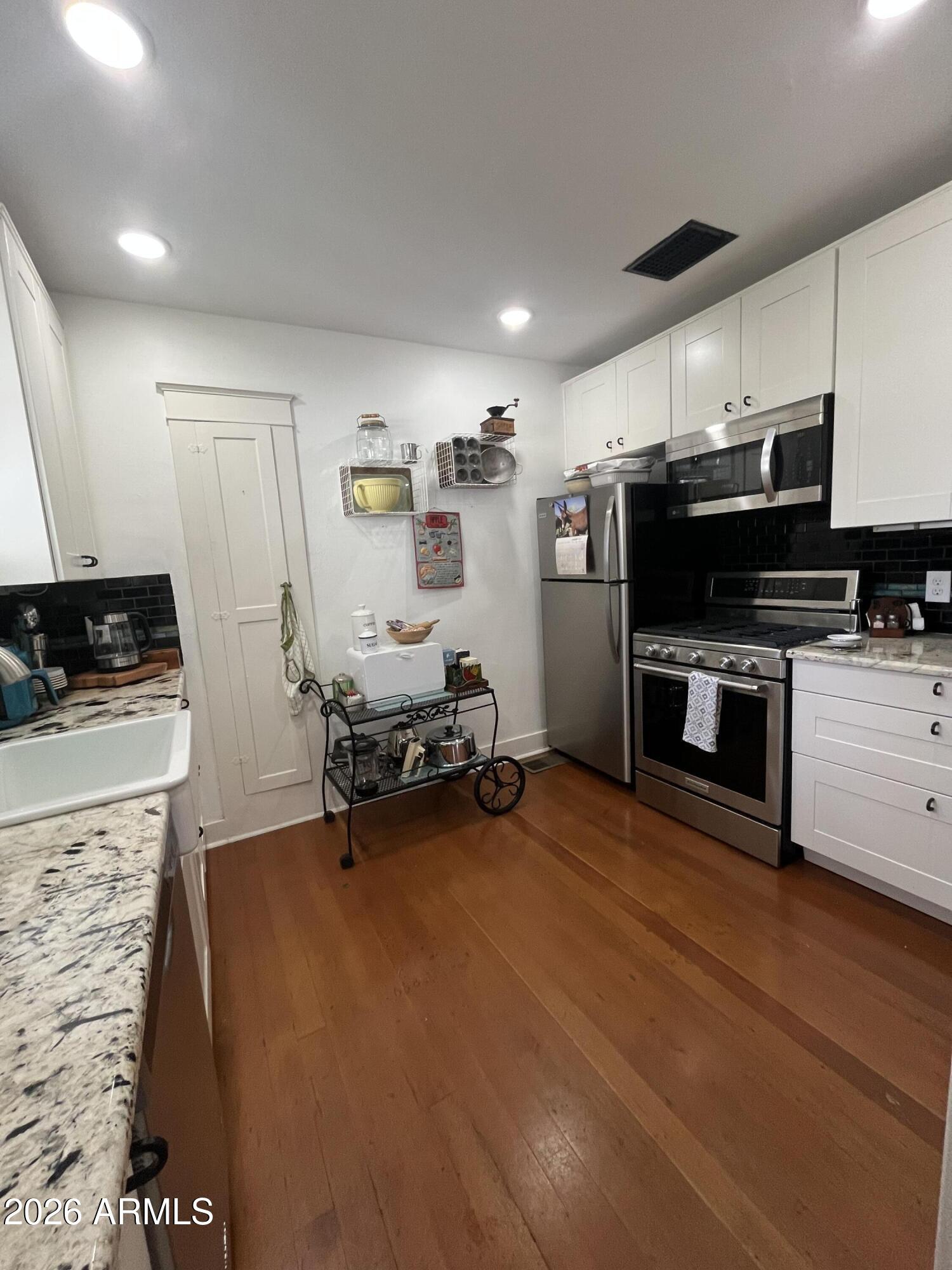 MURPHYS 3RD SUB - Residential