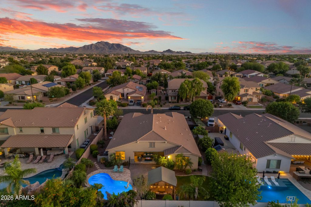 Photo of 2546 E Carob Drive, Gilbert, AZ 85298 (MLS # 7014398)
