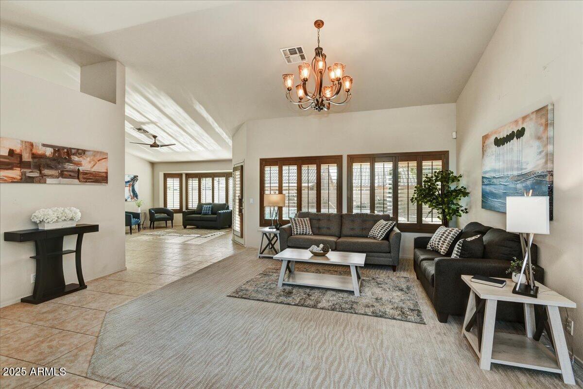 8529 W ROSEMONTE Drive